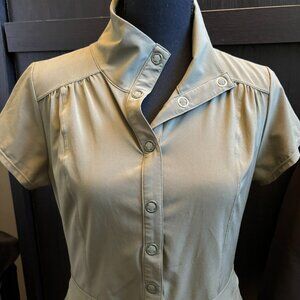 Short Sleeve PRANA snap front dress so cute!  Army Green